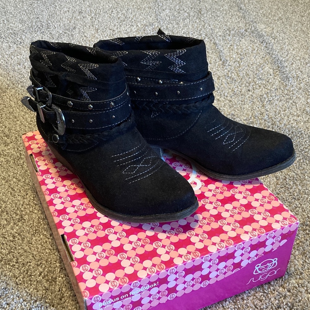 Sugar Timbers Black Buckle Ankle Booties